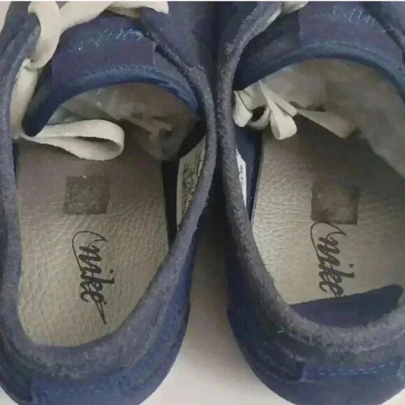 Nike Releases the Cortez '72 QS in Two Classic Monotone Colorway - Picture 8 of 11